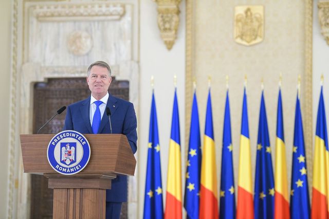 Tăriceanu: Referendumul, o diversiune a lui Iohannis