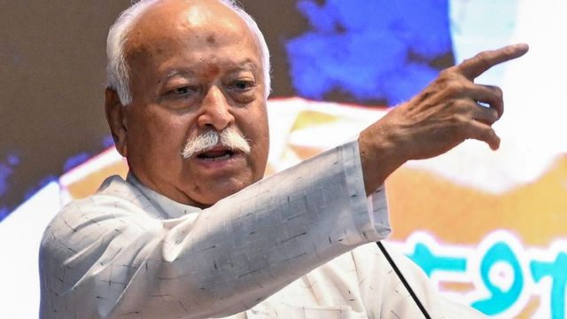 RSS Chief Mohan Bhagwat’s Call For Leaders To Retire At 75 Sparks Opposition Debate