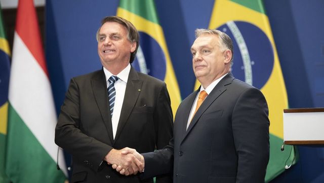 Orbán Viktor Argentínába utazott az elnöki beiktatásra