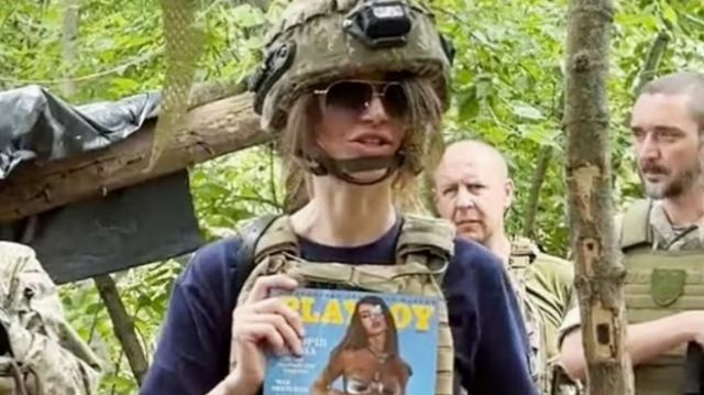 Sotia unui politician ucrainean, pe coperta Playboy, dupa ce si-a pierdut un ochi intr-un atac in Kiev