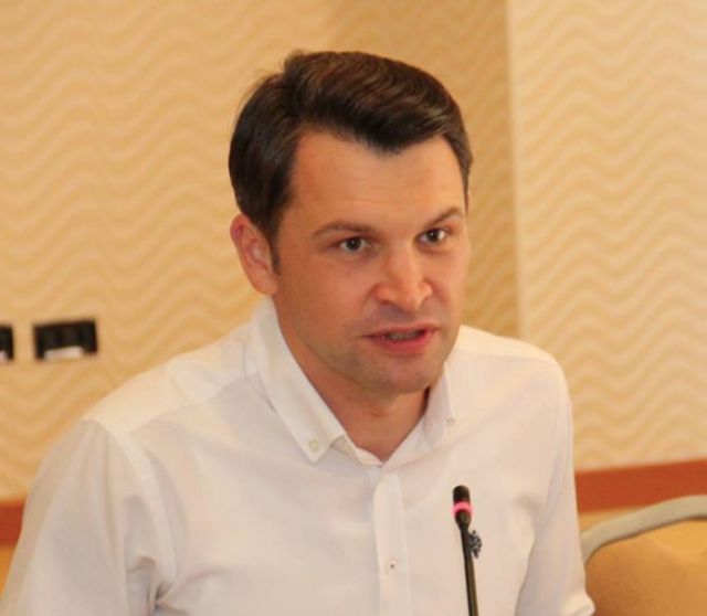 Ministrul Ionuț Stroe: Vom avea o oră de sport în plus
