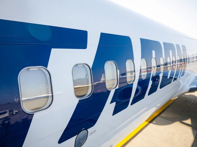 Tarom și Blue Air vor ajutoare de stat de 127 milioane euro
