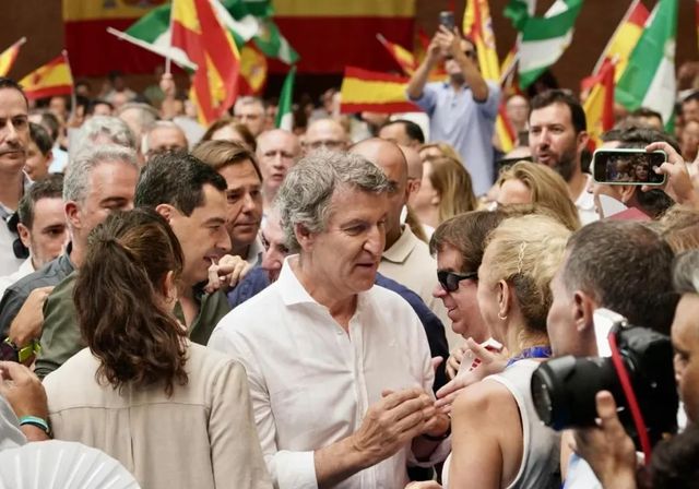 Feijóo prepara a los suyos para un largo combate contra Sánchez más allá del «desahogo» por Cerdán