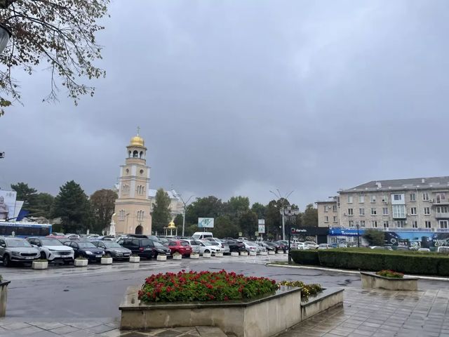 Cod galben de ploi puternice pentru 4 octombrie