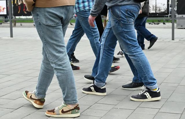 Ucraina schimbă legea marțială. Sunt vizați bărbații cu vârste cuprinse între 18 și 22 de ani