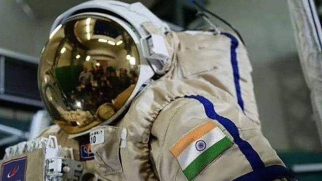 PM Modi to reveal names of Gaganyaan astronauts