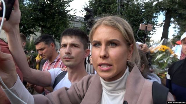 Против Соболь и Албурова подали пять новых исков