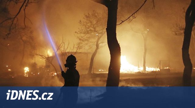 Řecko dalo občanství běžencům, kteří zachránili životy při požáru