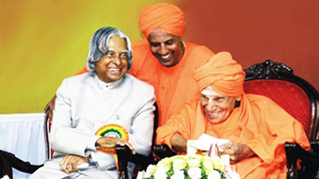 Shivakumara Swamiji of Tumkuru Siddaganga Mutt passes away