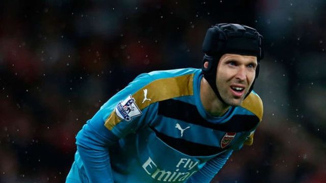 Arsenal goalkeeper Petr Cech to retire at end of season