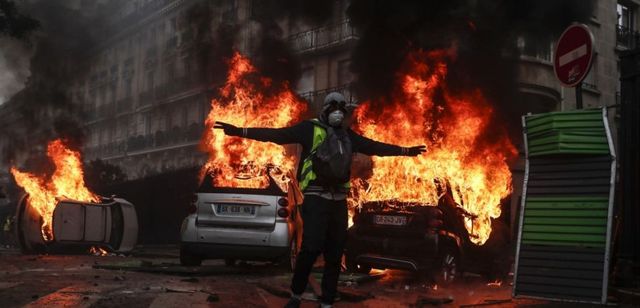 Criza vestelor galbene Celulă de criză n Paris, pentru proteste. Harta celor mai expuse zone la violențe