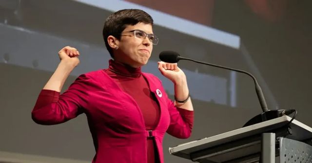 Eurokomisaře navrhnou Piráti a STAN, premiér dohodu potvrdil