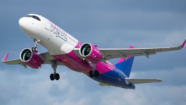 Wizz Air scade cu 20% prețurile pentru destinațiile din Europa preferate pentru vacanțe la mare