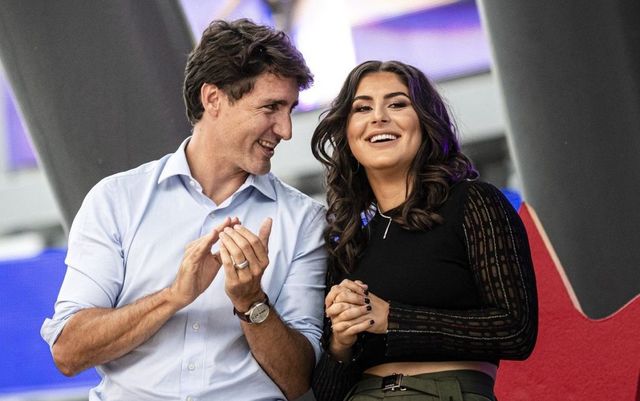 Justin Trudeau, criticat pentru că a îmbrățișat-o pe Bianca Andreescu