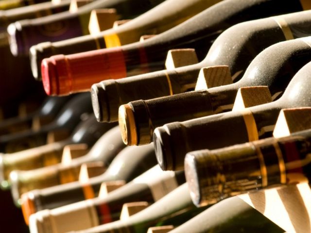 12,4 milioane euro pentru sprijinirea producătorilor de vin din România, afectați de pandemie
