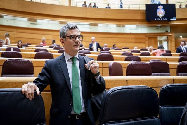 Jueces y fiscales escenifican con un paro de 10 minutos su rechazo a las reformas legales que impulsa el Gobierno
