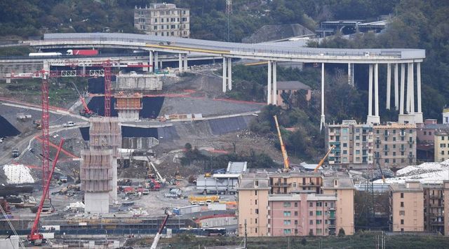 Ponte Morandi, operaio ferito in cantiere ricostruzione