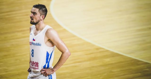 Basketbalové MS už zná šestici postupujících, Poláci v prodloužení udolali domácí Čínu