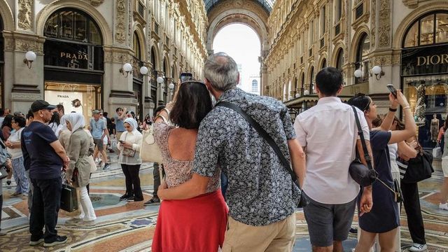Record di turisti a Milano nel 2023, 8,5 milioni di arrivi