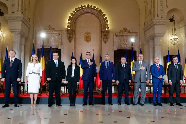 Romania, seggi aperti per le elezioni presidenziali