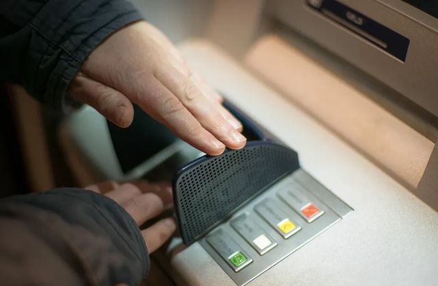 Patronatele bancare și Concordia resping ideea taxei suplimentare pe tranzacțiile bancare