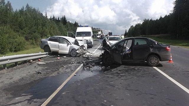 Цепная авария в Гагаузии: автомобиль вылетел в кювет