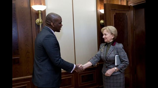 Despre ce au discutat președintele parlamentului din Moldova și ambasadorul SUA?