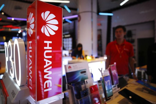 Nemsokára újra vehet amerikai alkatrészeket a Huawei