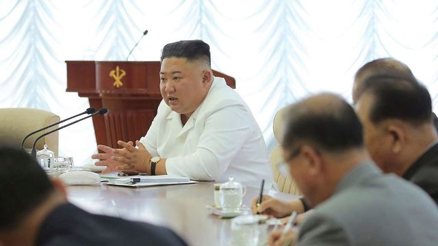 Kim Dzsong Un szerint Észak-Korea tökéletesen megakadályozta a vírus bejutását