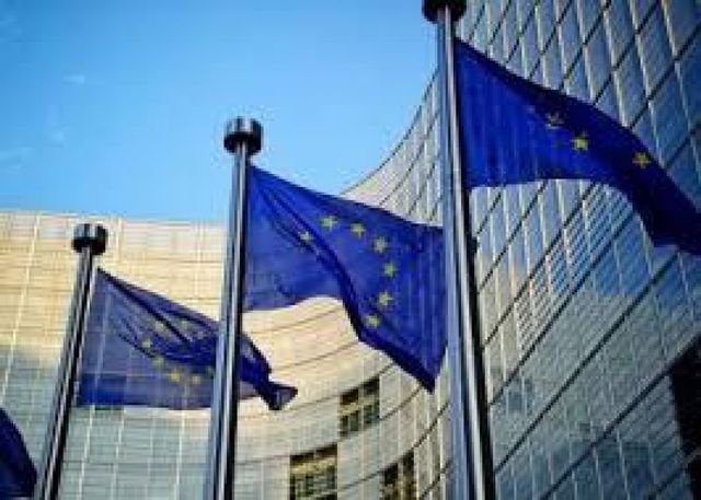 Comisia Europeană cere prelungirea restricțiilor de călătorie