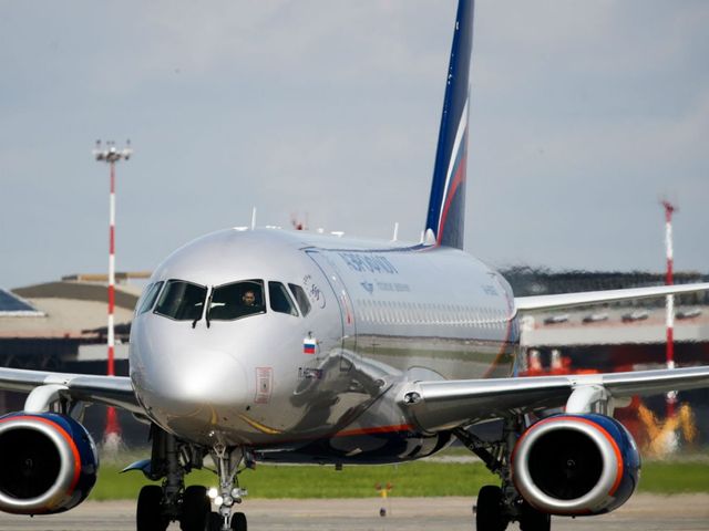Последняя иностранная авиакомпания отказывается от российского Superjet