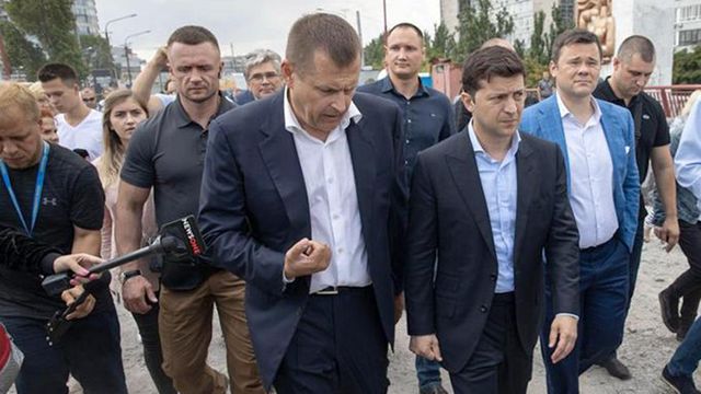 Раскрыты подробности пари Зеленского с украинским мэром