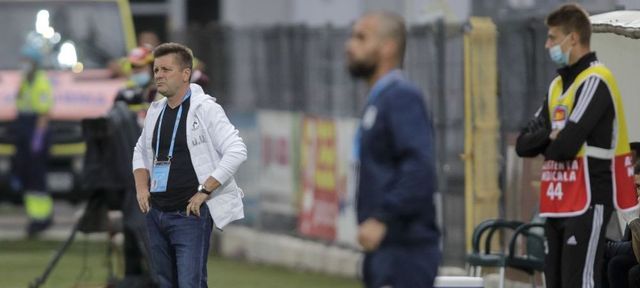 Fotbal: Gaz Metan Mediaș i-a suspendat contractul antrenorului Dusan Uhrin jr
