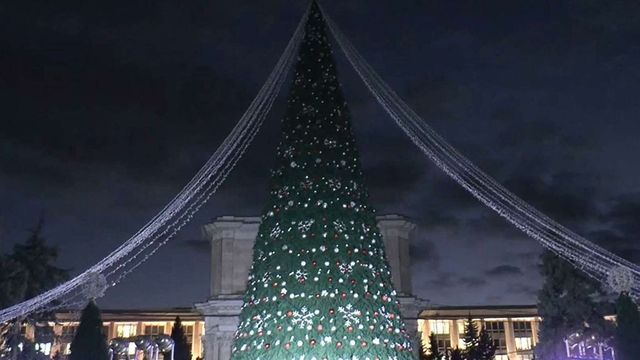 Inaugurarea Pomului de Crăciun și a Sărbătorilor de iarnă 2021-2022