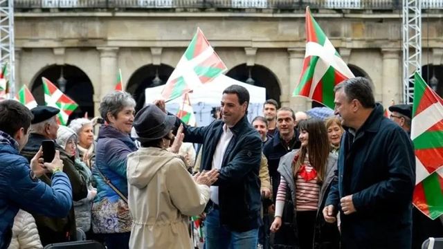 Pradales: «Euskadi es una nación que no estará subordinada a un Estado centralista»