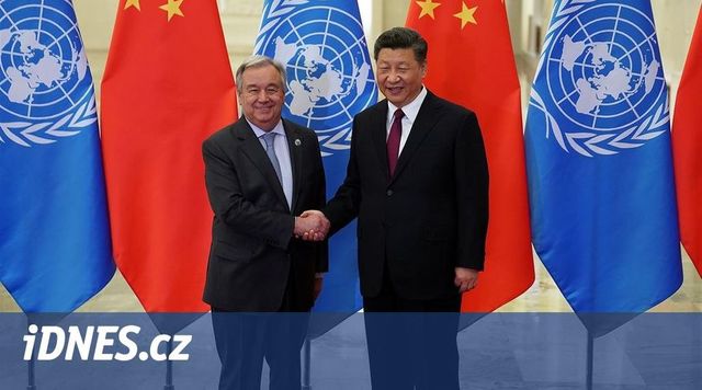 Nebojte se dluhové pasti, ujišťovala Čína na summitu k nové Hedvábné stezce