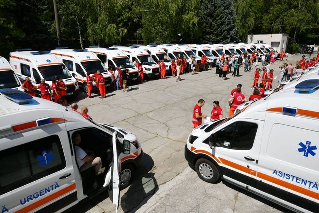 Parcul de ambulanțe al Centrului Național de Asistență Medicală Urgentă Prespitalicească s-a reînnoit cu 30 de unități noi