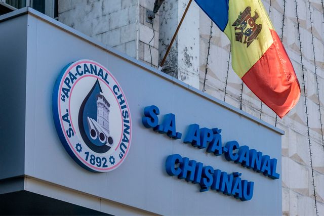 Premier Energy отключила головной офис Apa-Canal Chisinau от электричества