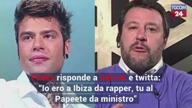 Salvini contro Fedez, il rapper twitta: "Io ero a Ibiza da rapper, tu al Papeete da ministro"