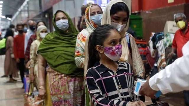 Coronavirus LIVE Updates: Over 15,000 in Delhi, 27,115 in Maharashtra gets first Covid shot in a day