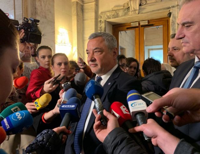 Валери Симеонов: Няма промяна в коалицията, събрали сме се да вършим работа