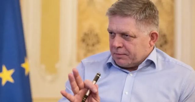 Fico jede na Ukrajinu za Zelenským