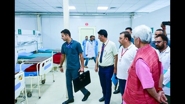 J&K LG reviews arrangements for Amarnath Yatra in south Kashmir