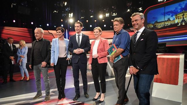 Ausztriában megkezdődött az előrehozott parlamenti választás