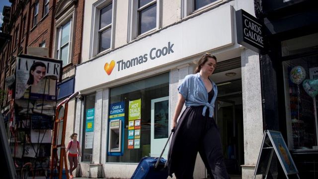 La Thomas Cook in bancarotta, 600mila turisti bloccati