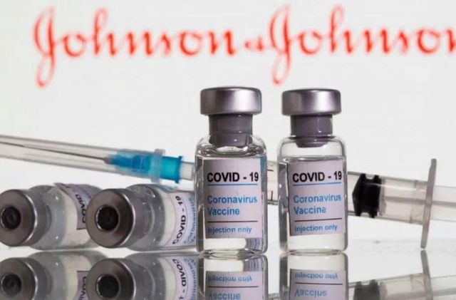 Johnson & Johnson отложила применение своей вакцины в Европе