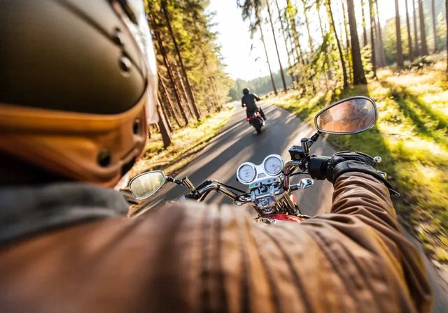 Diez elementos que incrementan la seguridad en moto pero que todavía no son obligatorios