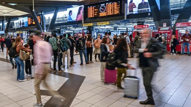 Treni, sciopero nazionale del personale Fs proclamato per il 23 maggio