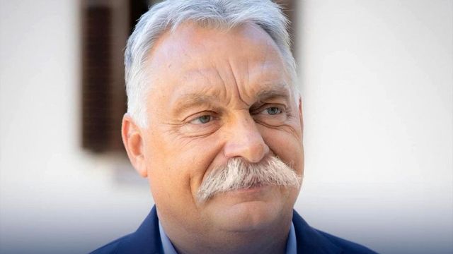 Kövér László bajuszával üzent Majkának Orbán Viktor