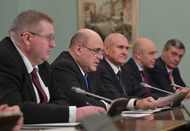 Путин встретился с президентом Киргизии